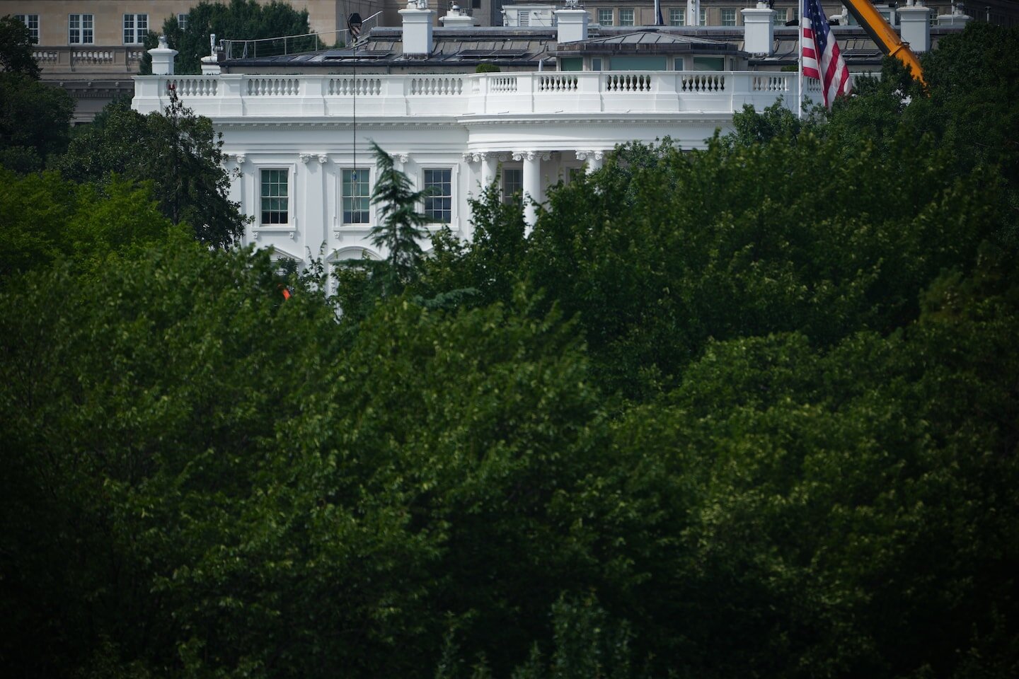 Secret Service spokesperson is put on leave amid investigation - The Washington Post