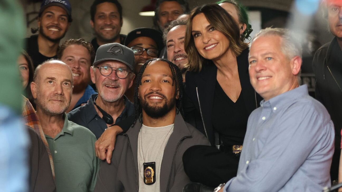 Jalen Brunson to guest star on 'Law & Order: SVU' episode in November - espn.com