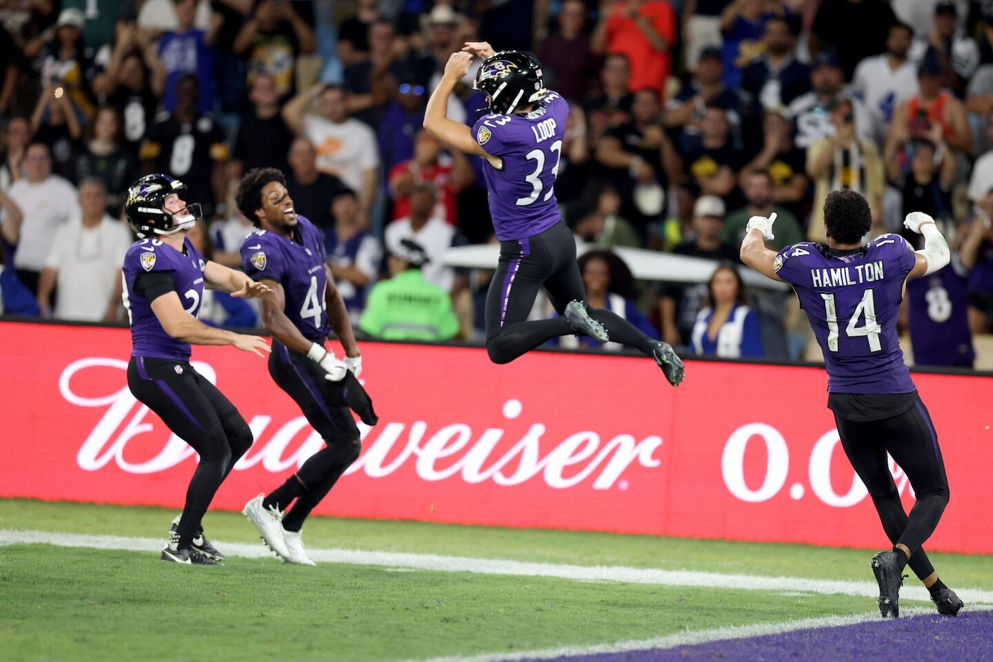 A wild NFL Sunday saved its craziest seven seconds for Brazil - washingtonpost.com