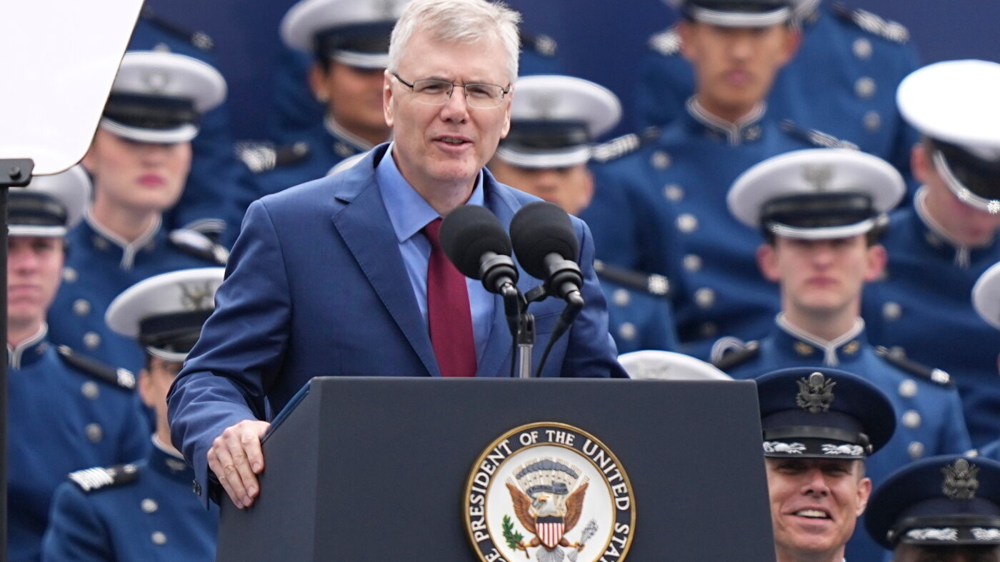 U.S. acknowledges for the first time that it has deployed weapons in space - NPR