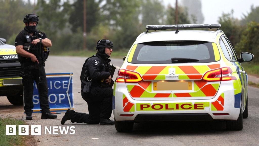 RAF Fairford incident involves 'foreign actor', says Rubio - BBC