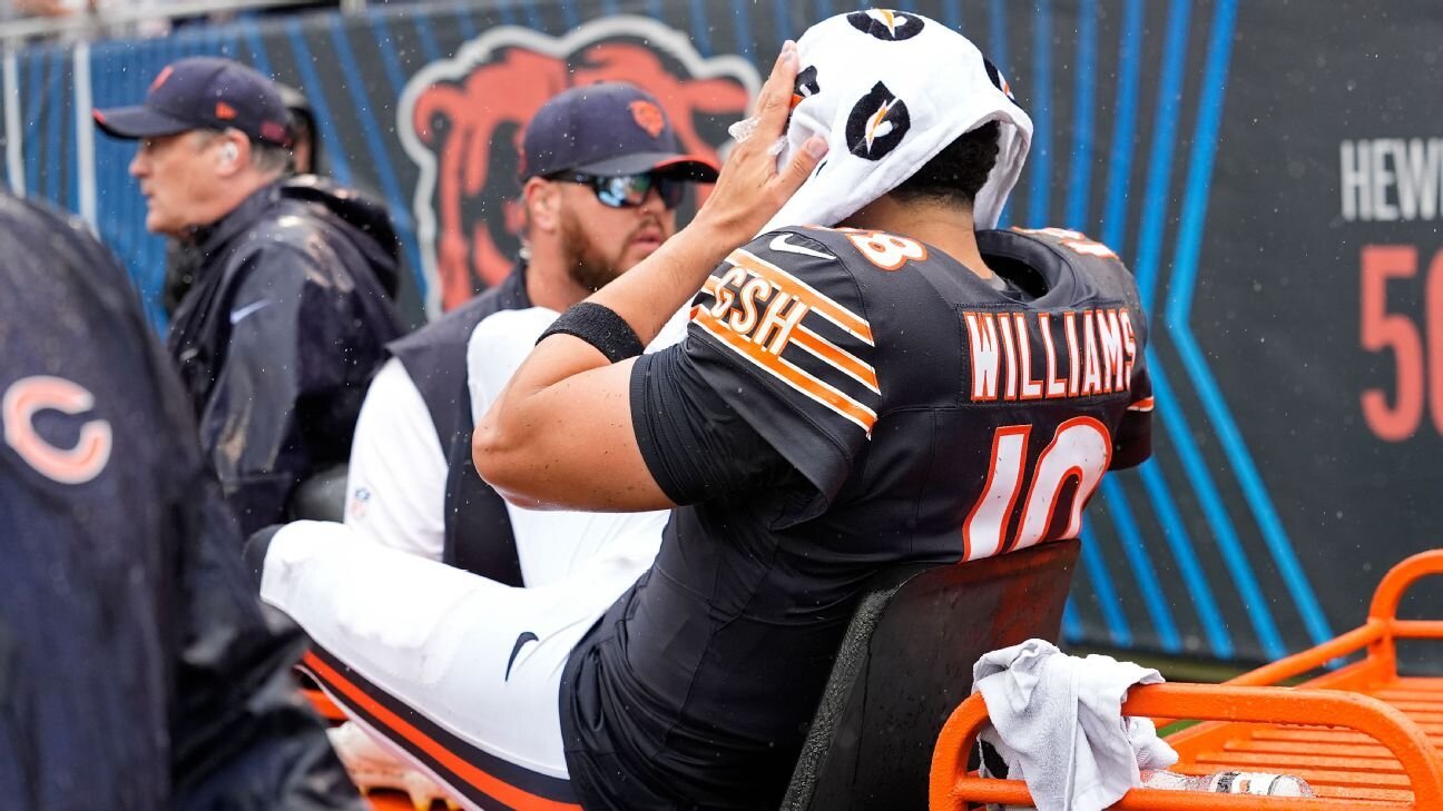 Bears' Caleb Williams leaves on cart after injuring hamstring - ESPN