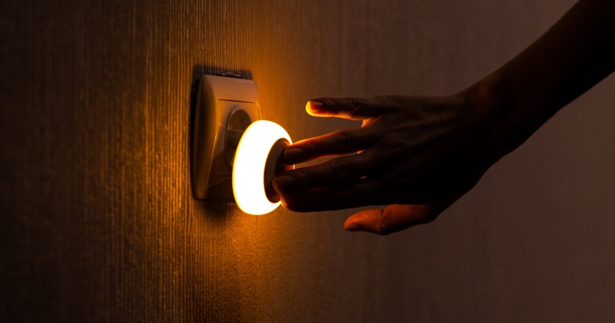 Too much light during nighttime sleep may damage the heart, new research finds - nbcnews.com