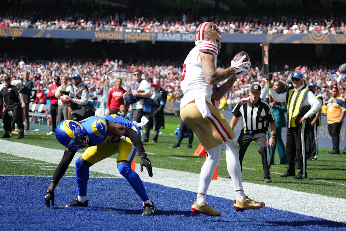 Sleepy Rams look little like Super Bowl favorite as they get blasted by 49ers in Australia - Yahoo Sports