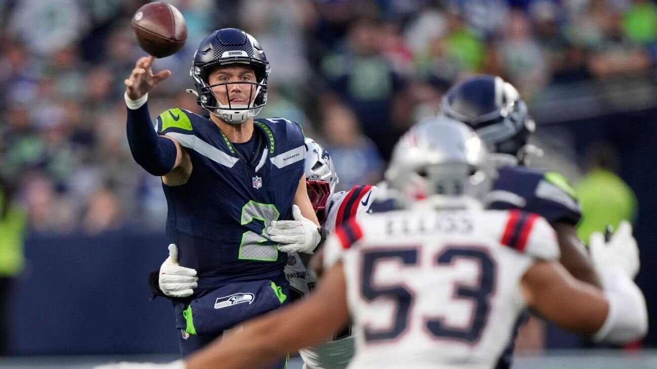 Seahawks take Week 1 win over Patriots, lose QB Darnold early - ESPN