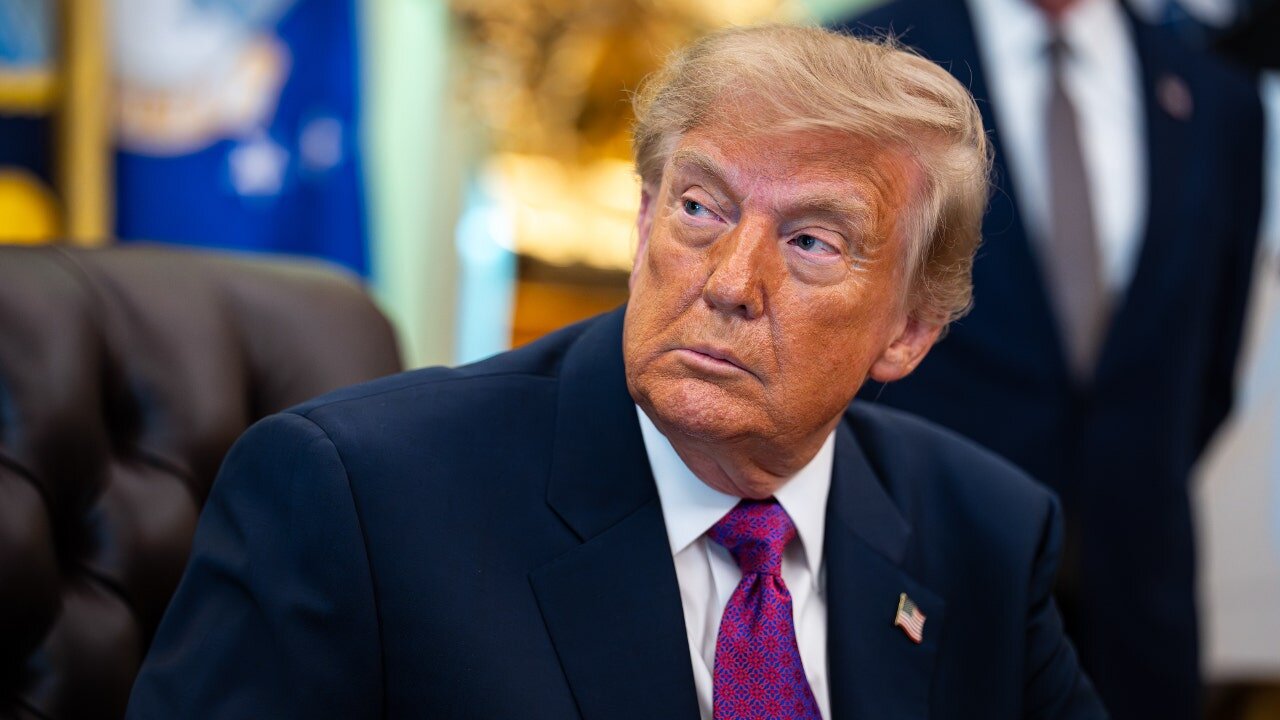 Trump urges bipartisan federal tax incentive to bring film, TV production back to US - Fox Business