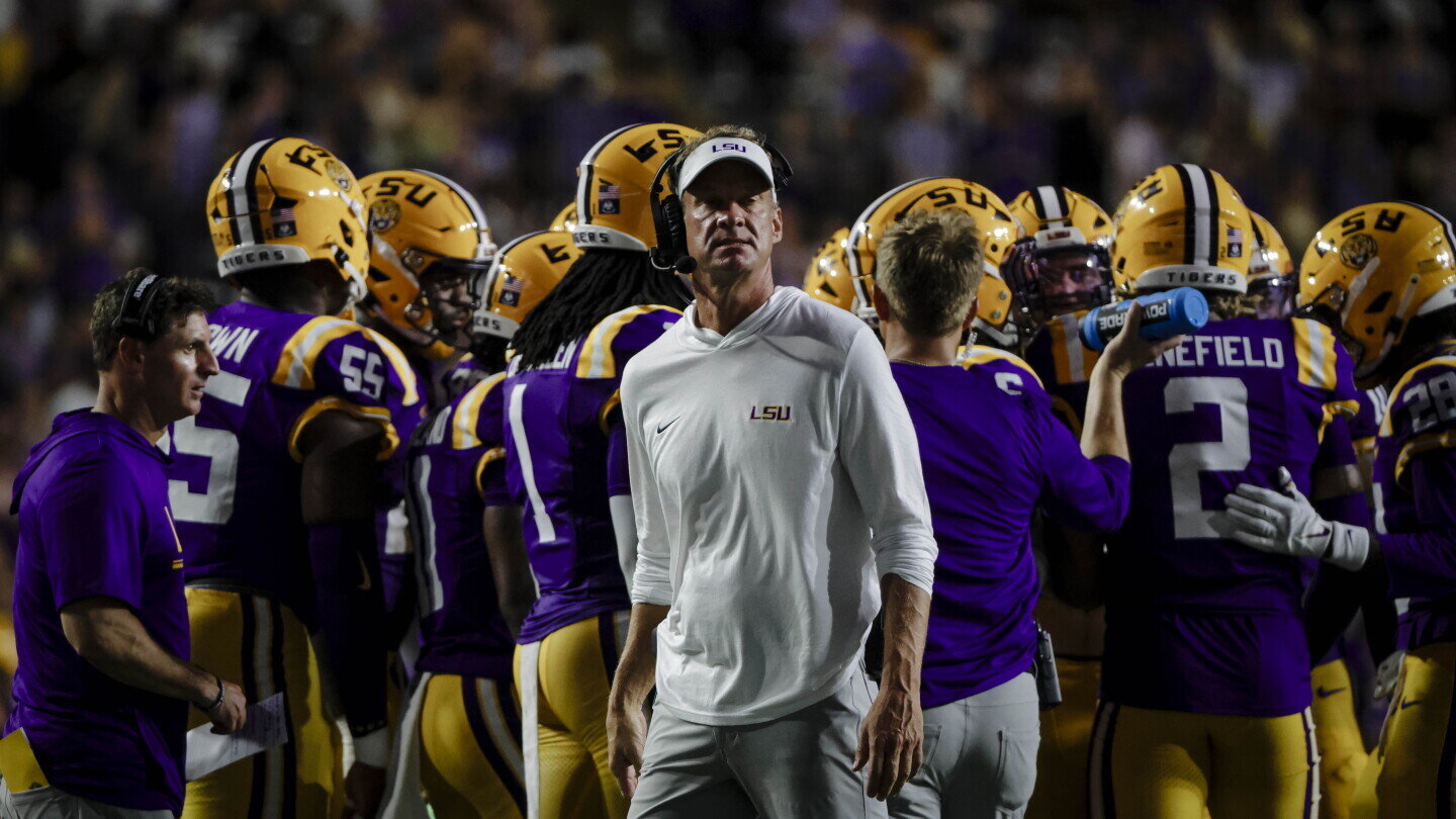 Lane Kiffin returns to Ole Miss, and draws a very profane chant - NBC Sports