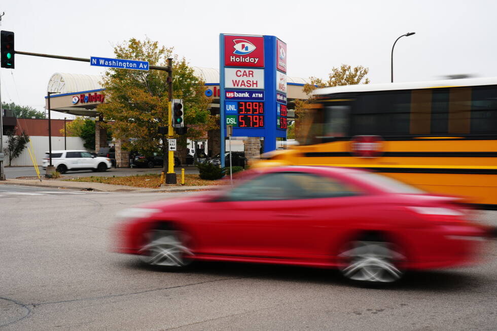 Fuel prices at record Labor Day high in US thanks to Iran War and refinery issues - apnews.com