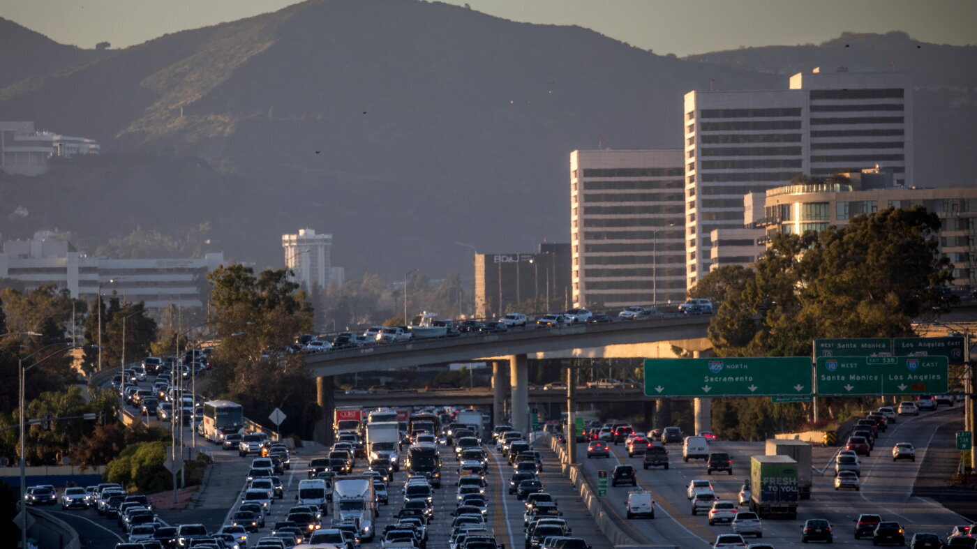 The Trump administration weakens fuel efficiency standards for new cars - NPR