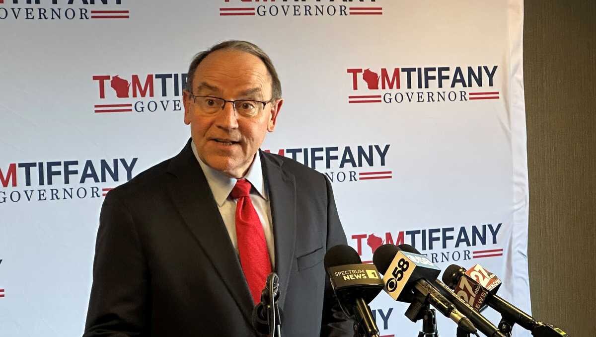 Tom Tiffany's plane forced to make emergency water landing after campaign event - wisn.com