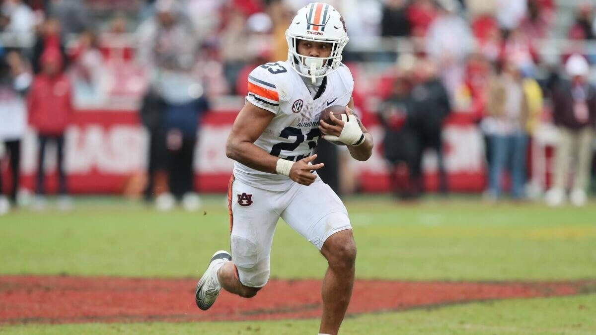 College football odds, picks, predictions for Week 1, 2026: Computer backing Auburn, Cincinnati - CBS Sports