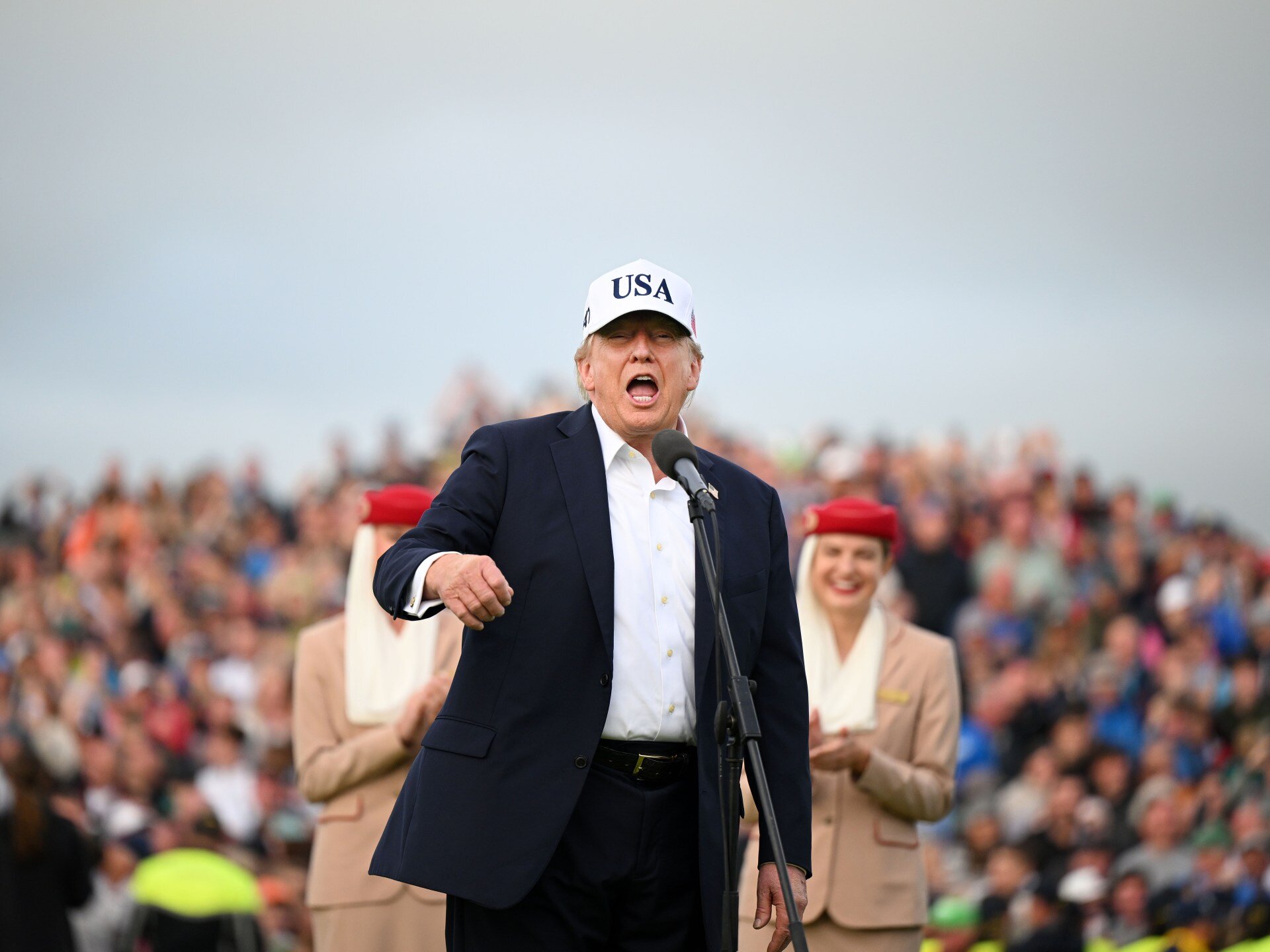 Why is Trump warning Zelenskyy not to hit Russian diesel refineries? - Al Jazeera