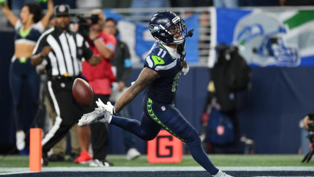 Week 2 NFL odds, picks, predictions: Computer model backs Seahawks and Buccaneers - CBS Sports