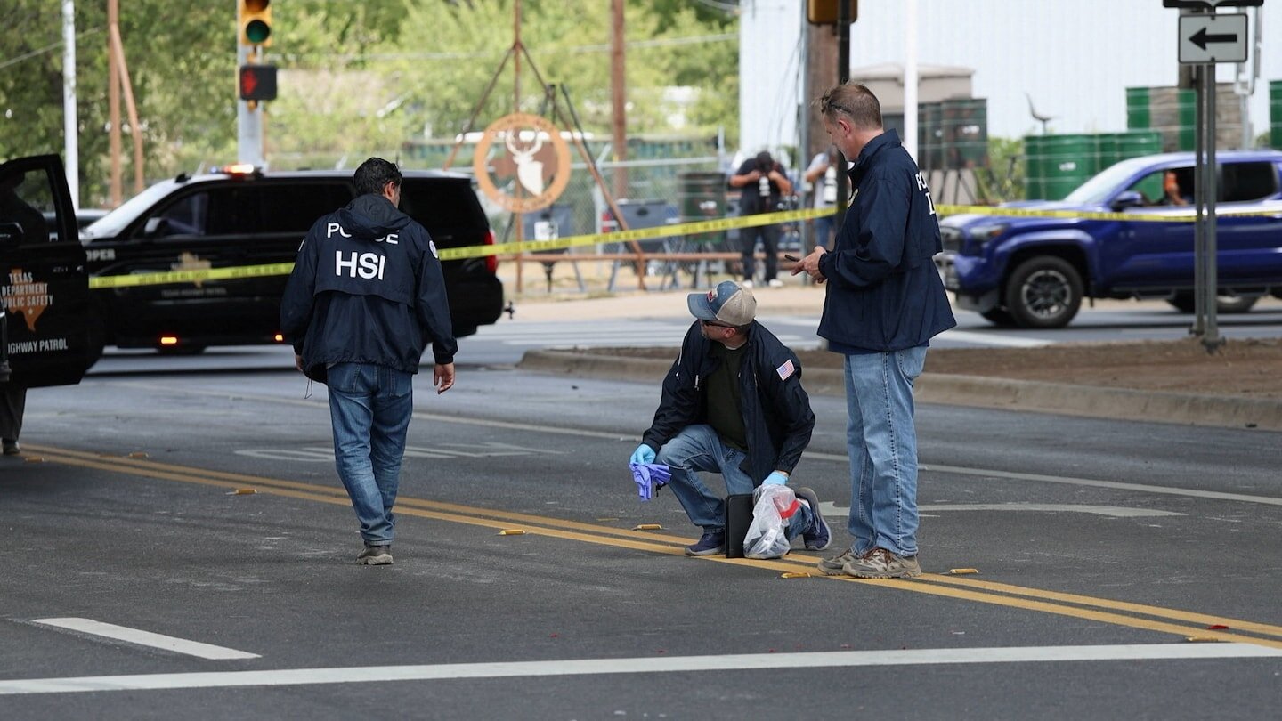 ICE agent shoots and wounds man in Austin, city officials say - washingtonpost.com