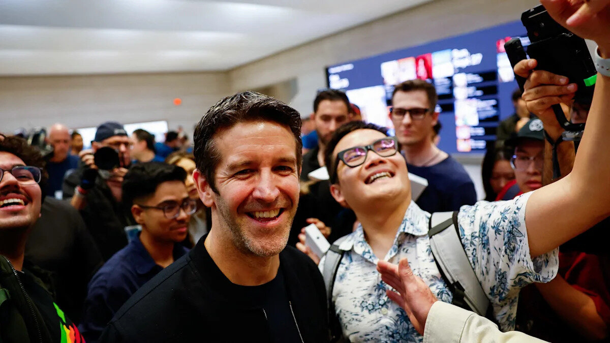 Apple's iPhone 18 Pro line hits stores with a $100 price bump amid memory crunch, AI pressure - Yahoo Finance