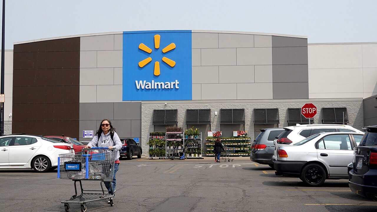 Walmart vows not to use customer data for personalized pricing: 'We won't do it' - Fox Business