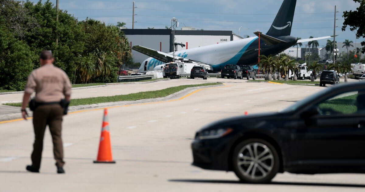 Amazon suspends use of 21 Air, cargo carrier involved in fatal Miami crash - nbcnews.com