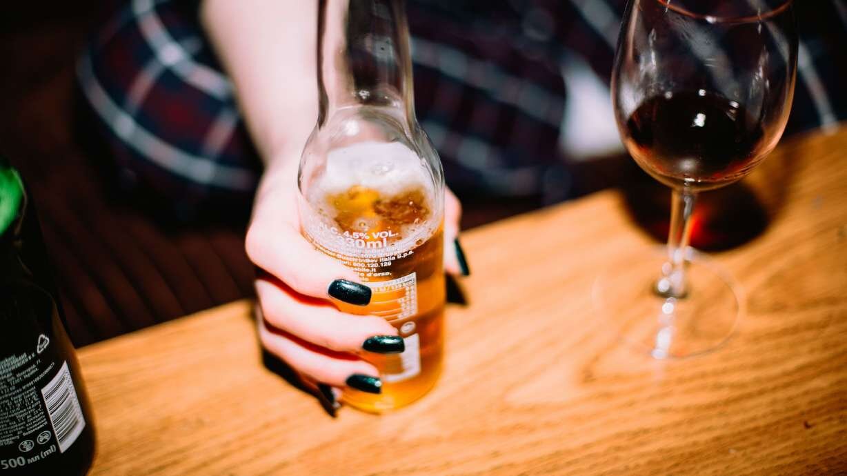 Just one drink a day may increase the risk of dying from numerous cancers - KSL News