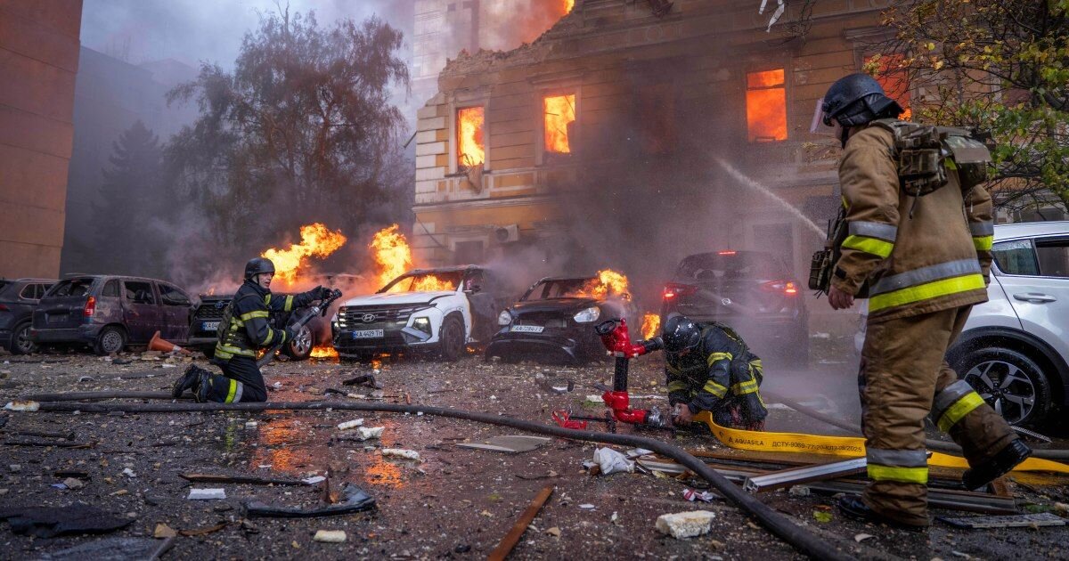 Russia pounds Ukraine’s Kyiv after deadly strike on Academy of Sciences - Al Jazeera