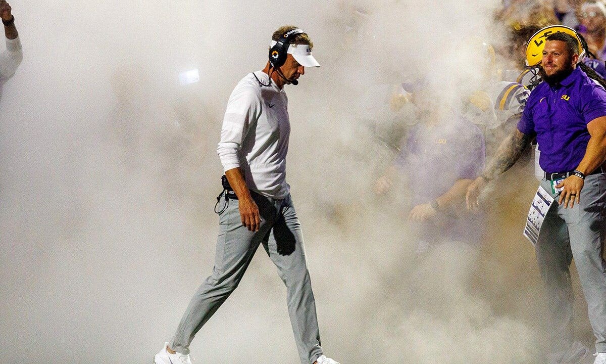 College football’s chaos era is here: Texas rallies, Oregon falls and Lane Kiffin eyes return to Ole Miss - Fox News