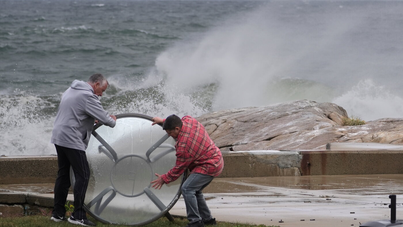 Windy weddings and rocky cruises: How East Coasters are braving the nor'easter this weekend - NPR