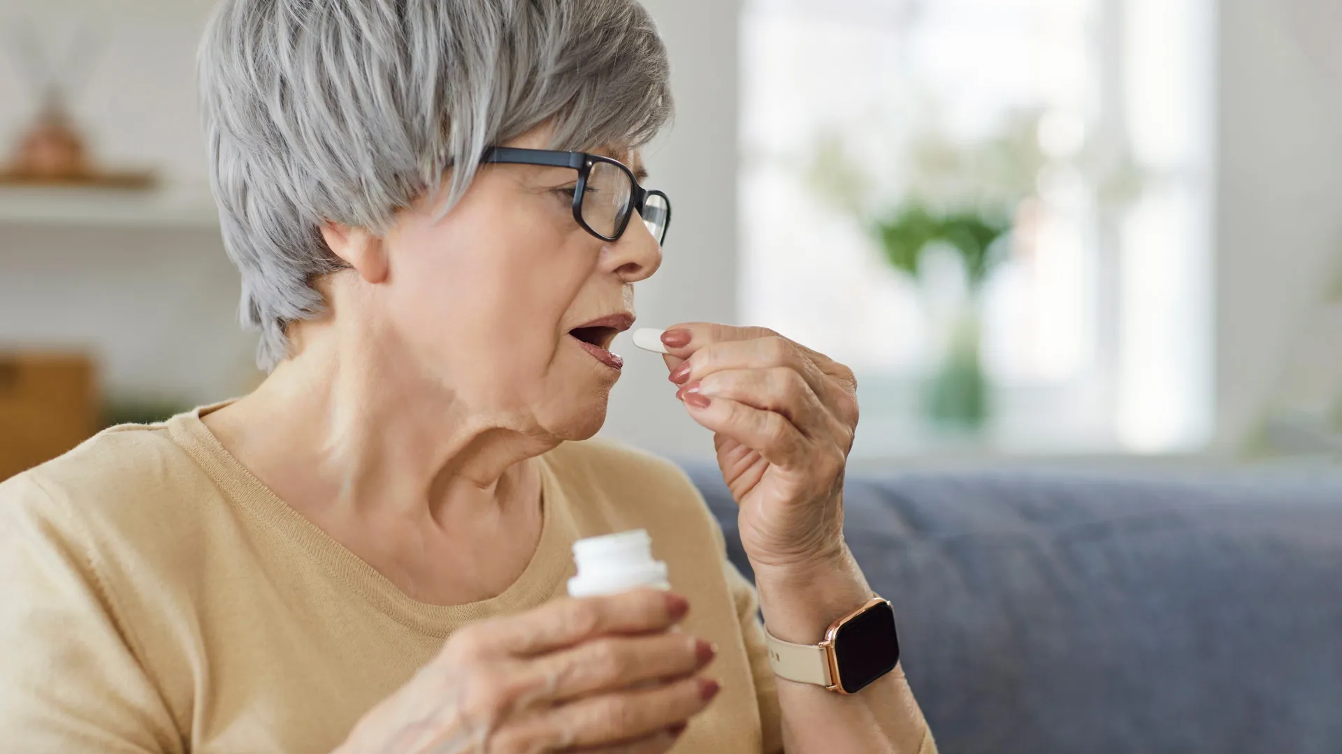 Glucosamine, a popular joint supplement, linked to faster Alzheimer’s progression - ScienceDaily