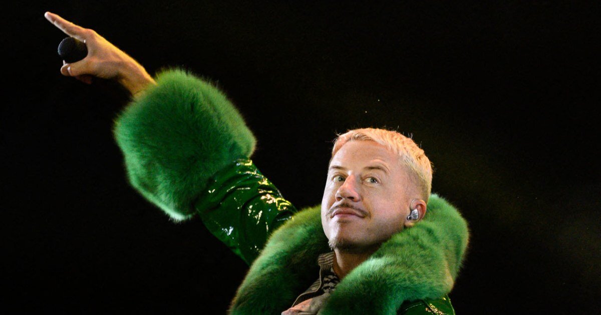 Ed Sheeran addresses Macklemore’s tour exit amid Robert Kraft boycott claims - NBC News