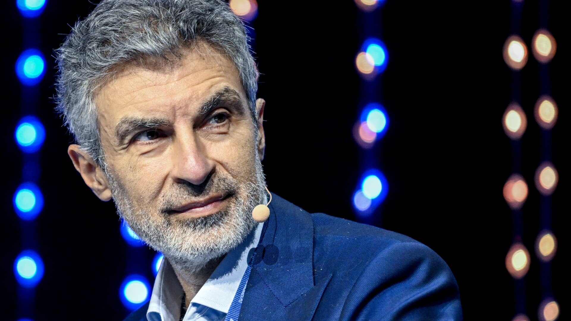 Will AI really destroy humanity? Pioneers who created the tech weigh in - cnbc.com