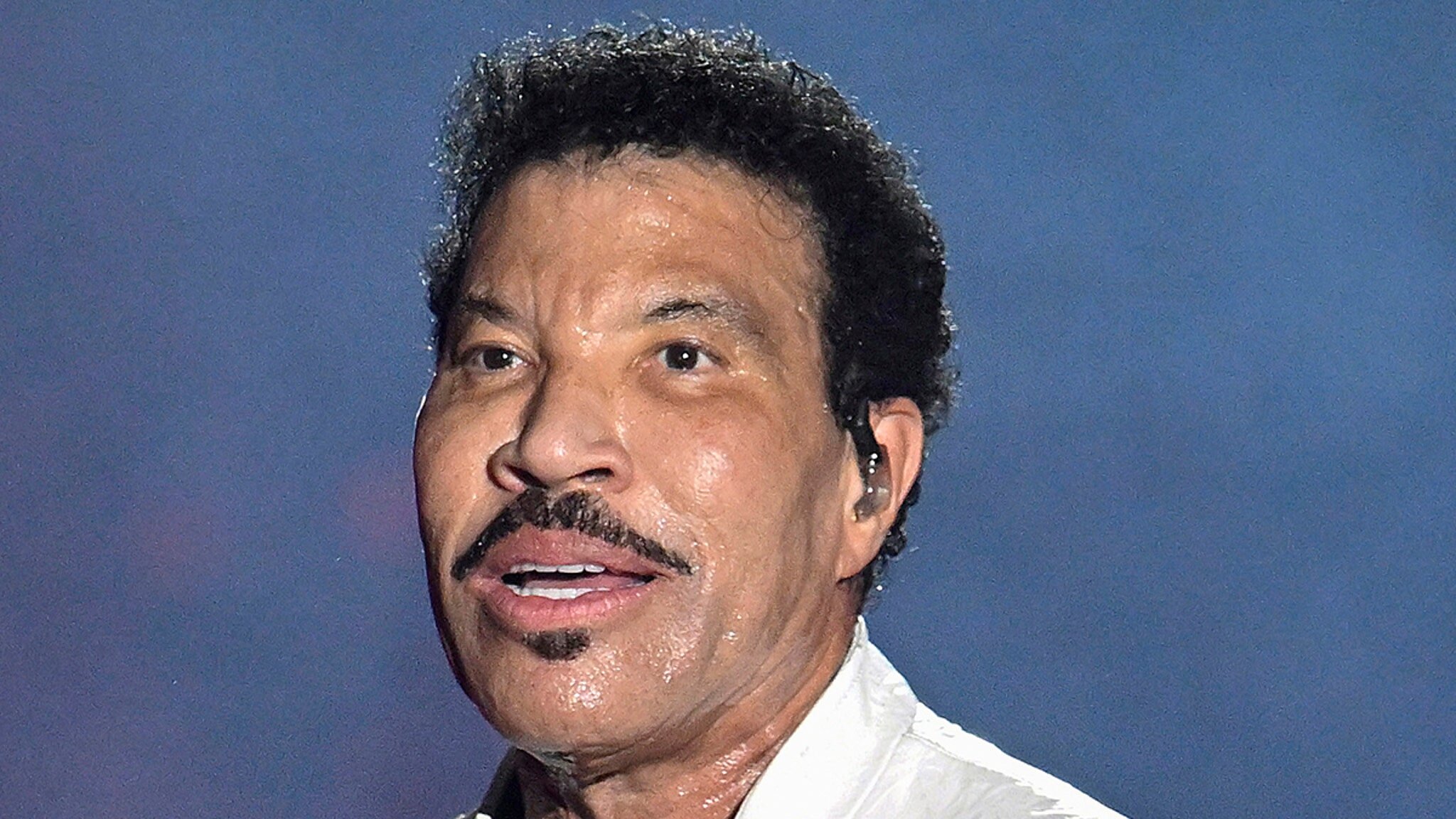 Lionel Richie Hospitalized Again Amid Ongoing Heart Issues, 3 Shows Canceled - tmz.com