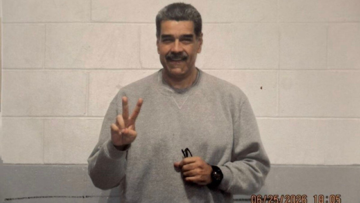 Venezuela’s Maduro shares first photos from US detention - Al Jazeera