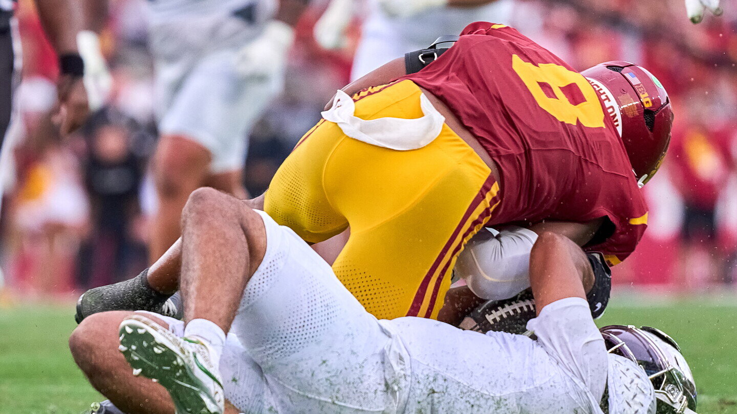 USC suspends Desman Stephens II one game for Dante Moore incident - NBC Sports