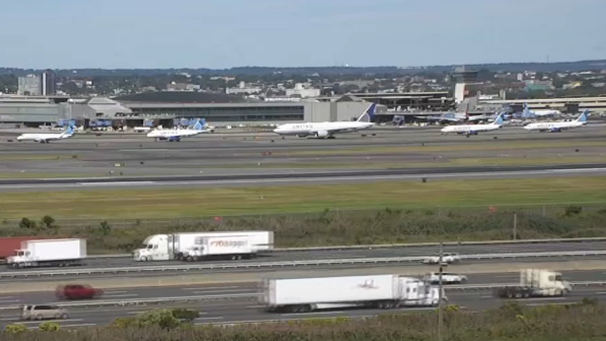 Air travel nightmare: Newark ground stop nears 6th hour; JFK, LGA pause flights - NBC New York