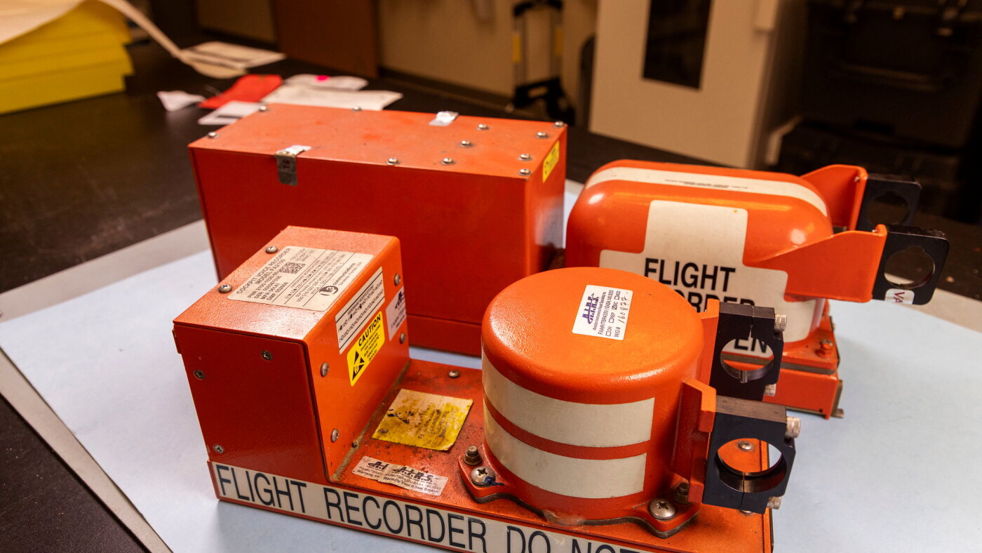 A pilot of the Amazon cargo plane in Miami crash warned it was coming in too fast - NPR