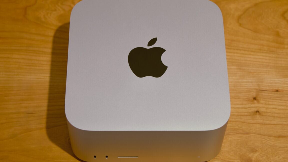 Review: Apple’s hyper-pricey M5 Ultra Mac Studio made me into a vibe coder - arstechnica.com
