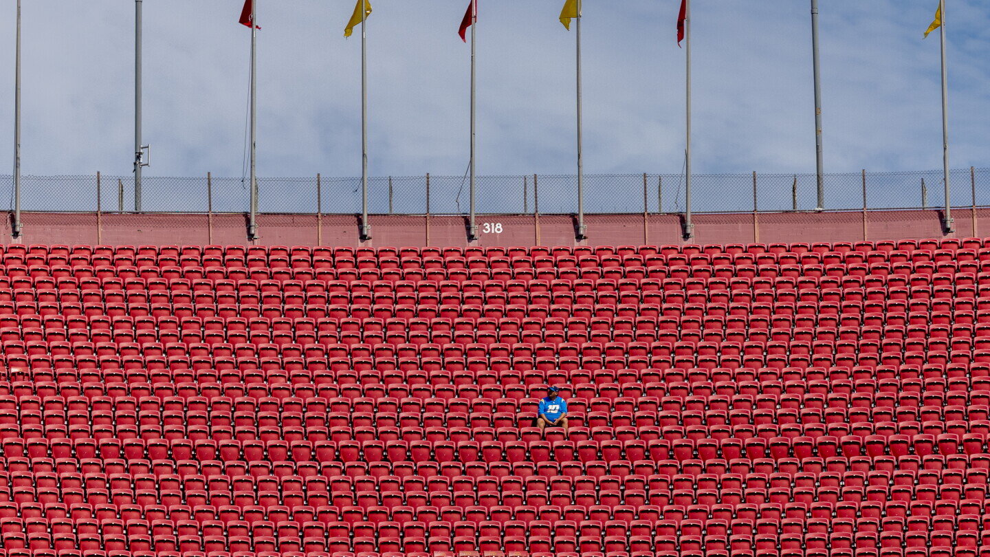 USC issues statement regarding poor attendance at home opener - NBC Sports