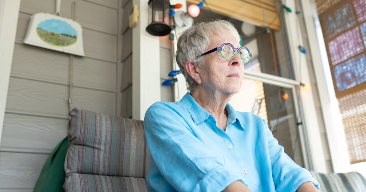 Patient dies by suicide after "insurance issue" delayed medicine for lung disease flare-ups - CBS News