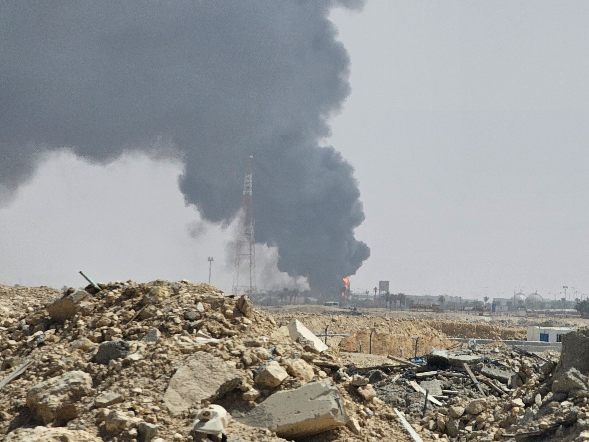 Saudi-led coalition dismisses ‘misleading’ Houthi claim of Riyadh attack - Al Jazeera