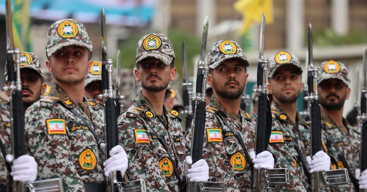 Live Updates: Iran's Houthi allies kill 3 in strike on Saudi airport as Trump rules out pre-midterms strikes - CBS News