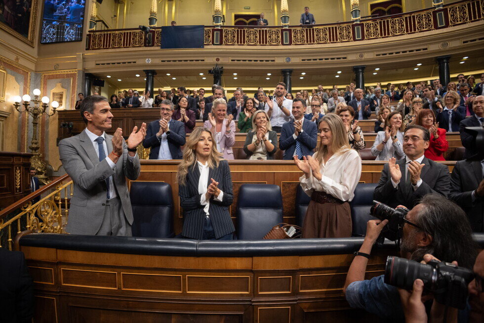 Spanish protesters march on Parliament as emergency housing decrees are set to be rejected - AP News