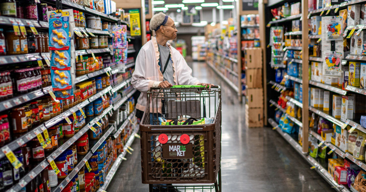 Inflation jumps to 3.7% as gas and diesel prices squeeze consumers ahead of the midterms - NBC News