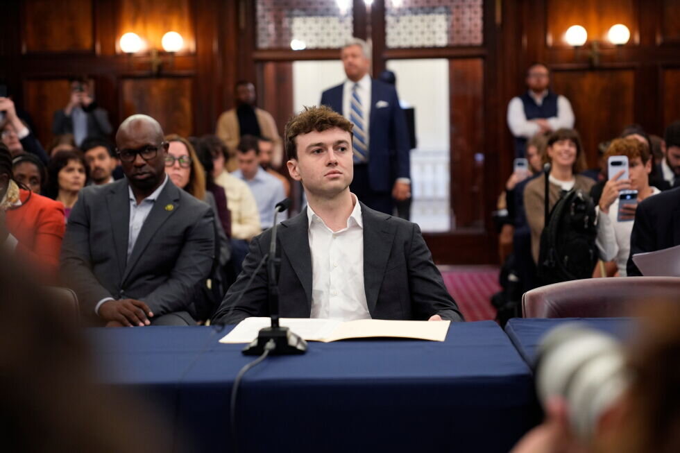 AI industry insiders voice alarms to NYC council as local governments take up safety concerns - AP News