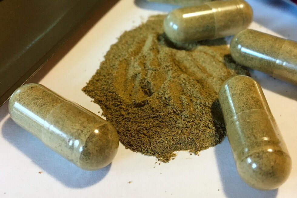 Prosecutors probing deaths of 2 Ole Miss students charge shop clerk, son with selling illegal kratom - AP News