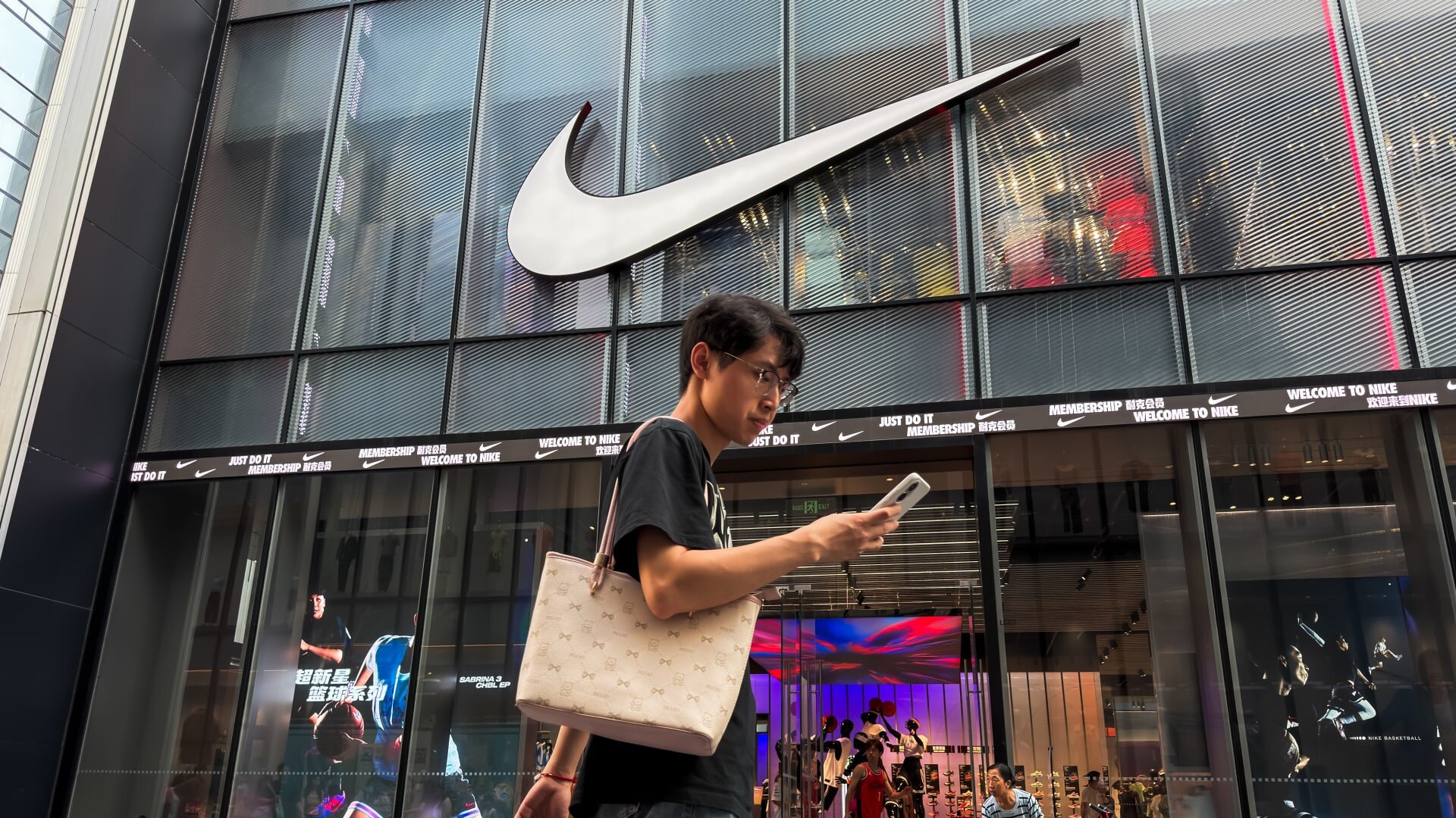 Nike shares plummet 10% after weak revenue outlook and layoff plans underway - CNBC