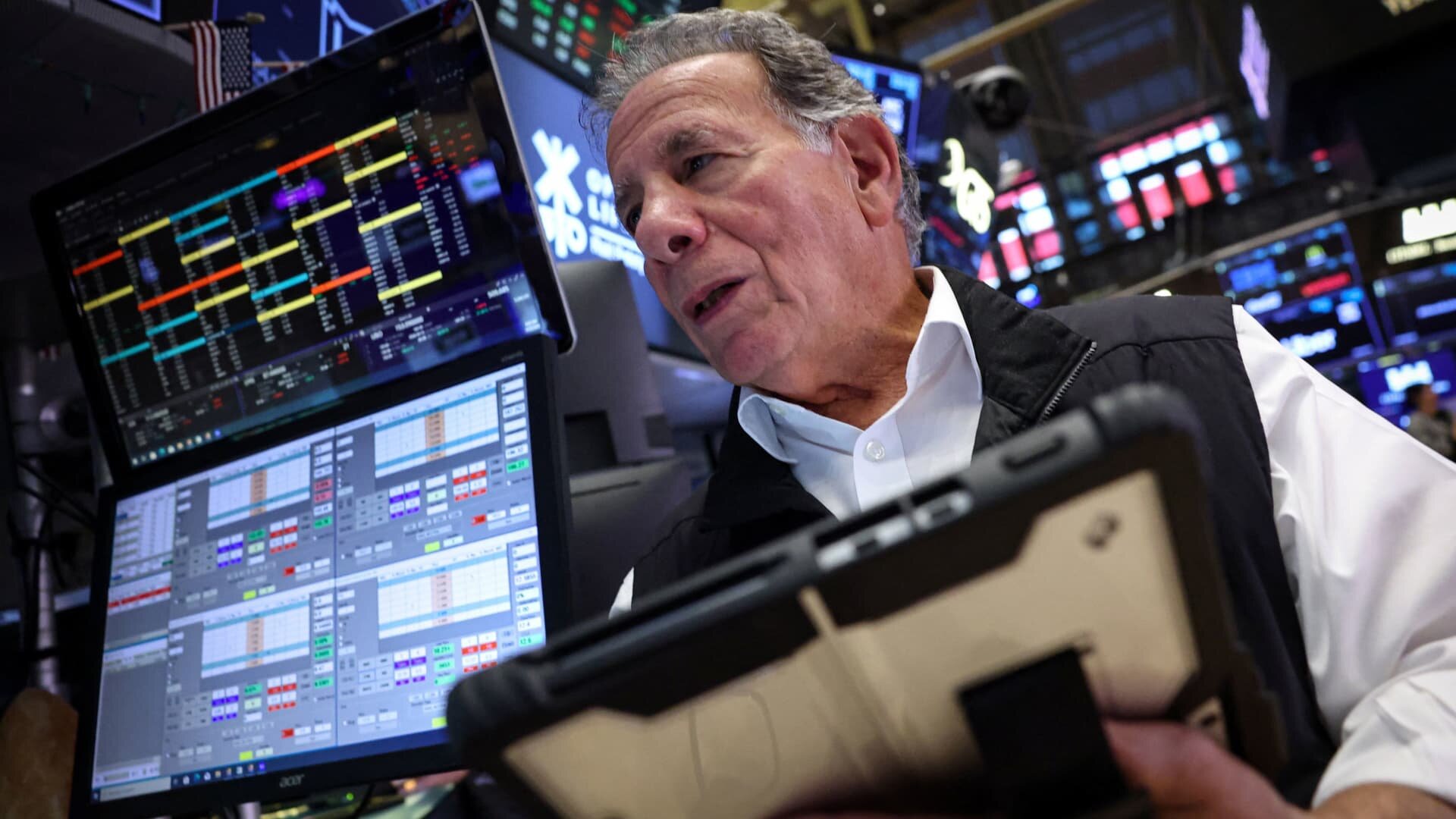 Stock futures are little changed after S&P 500 hits fresh record: Live updates - CNBC