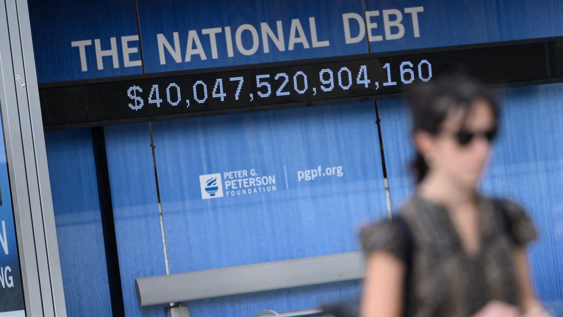 U.S. budget deficit swells to almost $2 trillion for fiscal 2026, up 12% in a single year - CNBC
