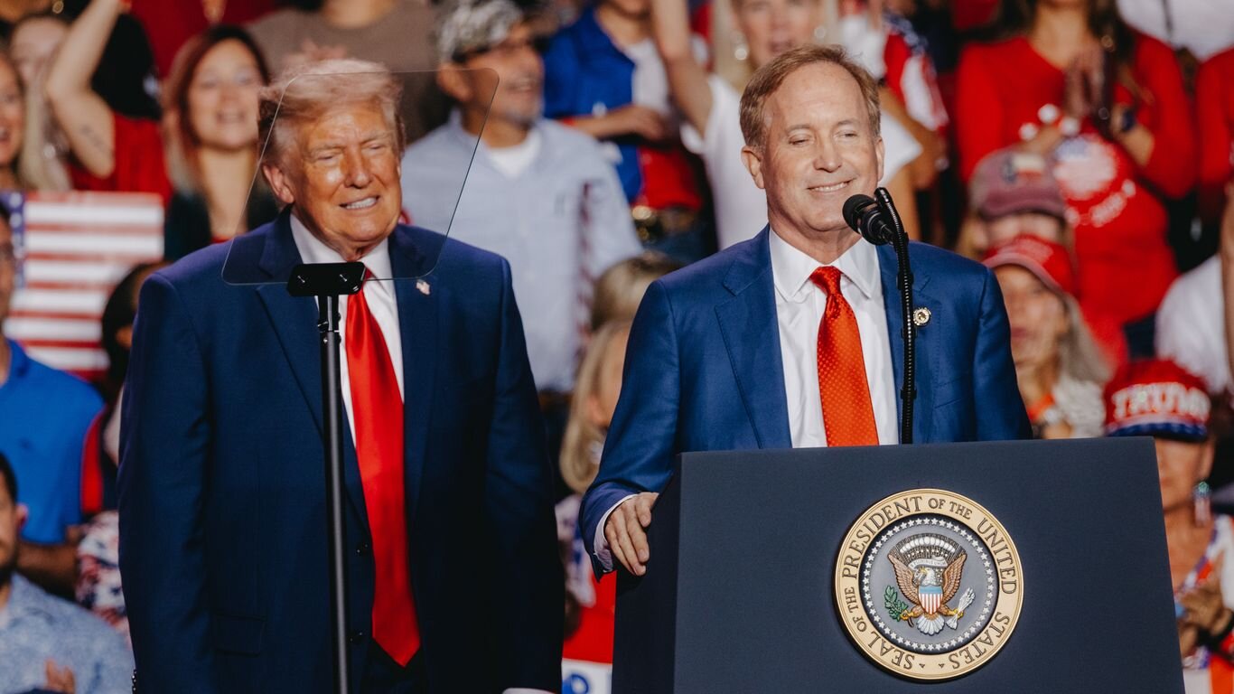 Trump names scapegoats as Republicans sweat in Texas - Axios