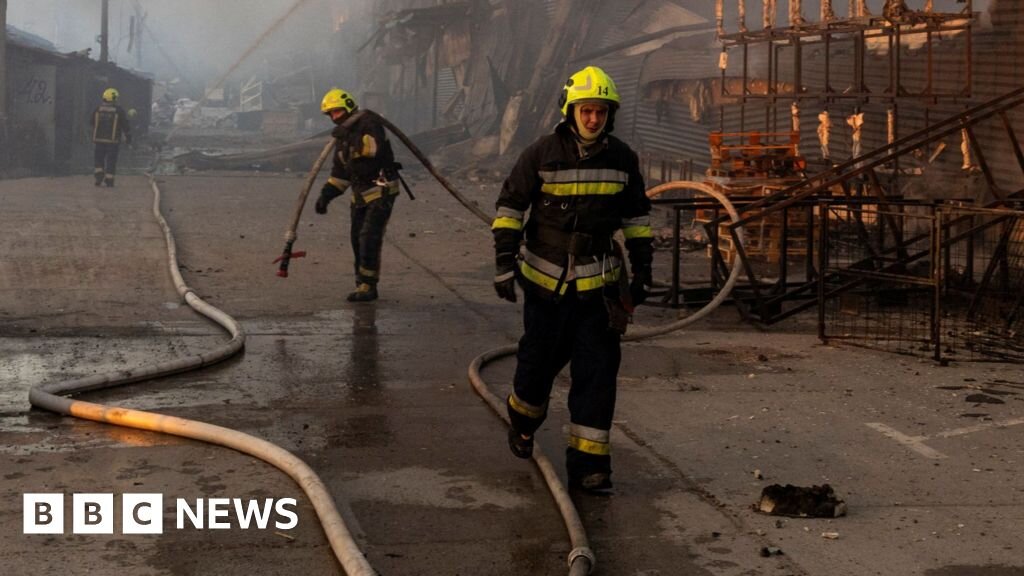 Zelensky condemns 'vile' large-scale Russian attacks that killed 22 - BBC