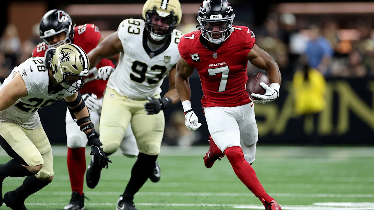 Falcons vs. Saints score, live updates: Bijan Robinson rips off 59-yard TD on opening drive as Atlanta takes early lead - Yahoo Sports