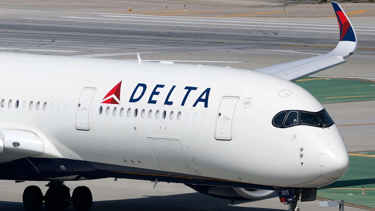 Delta reports Q3 earnings miss, cuts guidance as fuel costs surge 62% from year ago - Yahoo Finance
