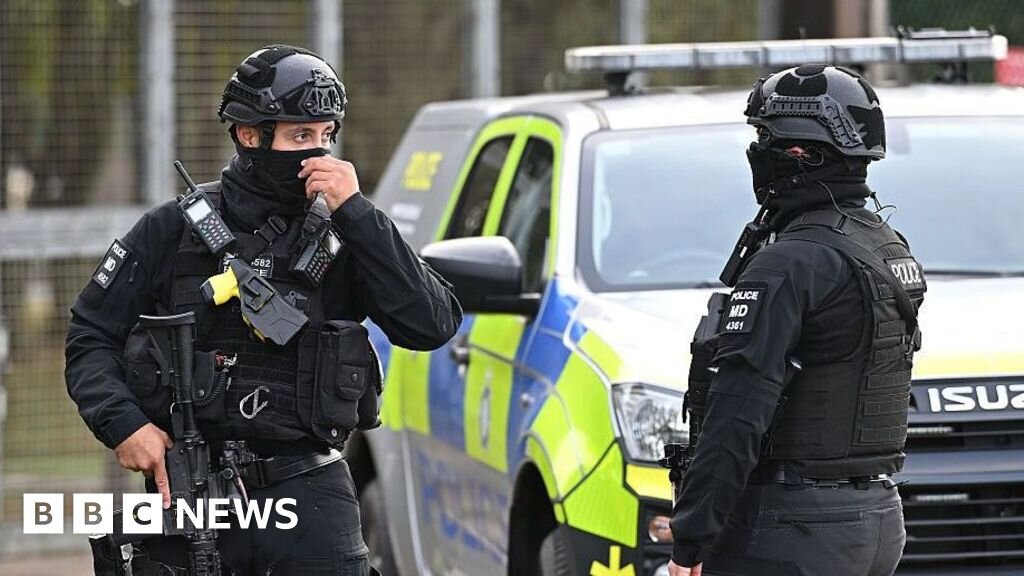 Dual UK-Iranian national arrested over RAF Fairford incident, police say - BBC
